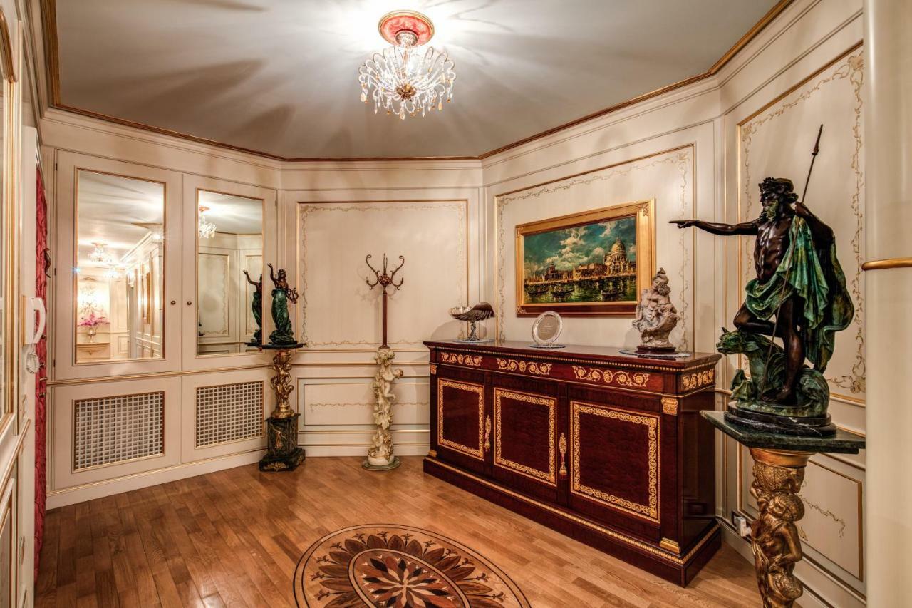 Domus Vittoria - The Luxury Quintessence Apartment Соренто Екстериор снимка