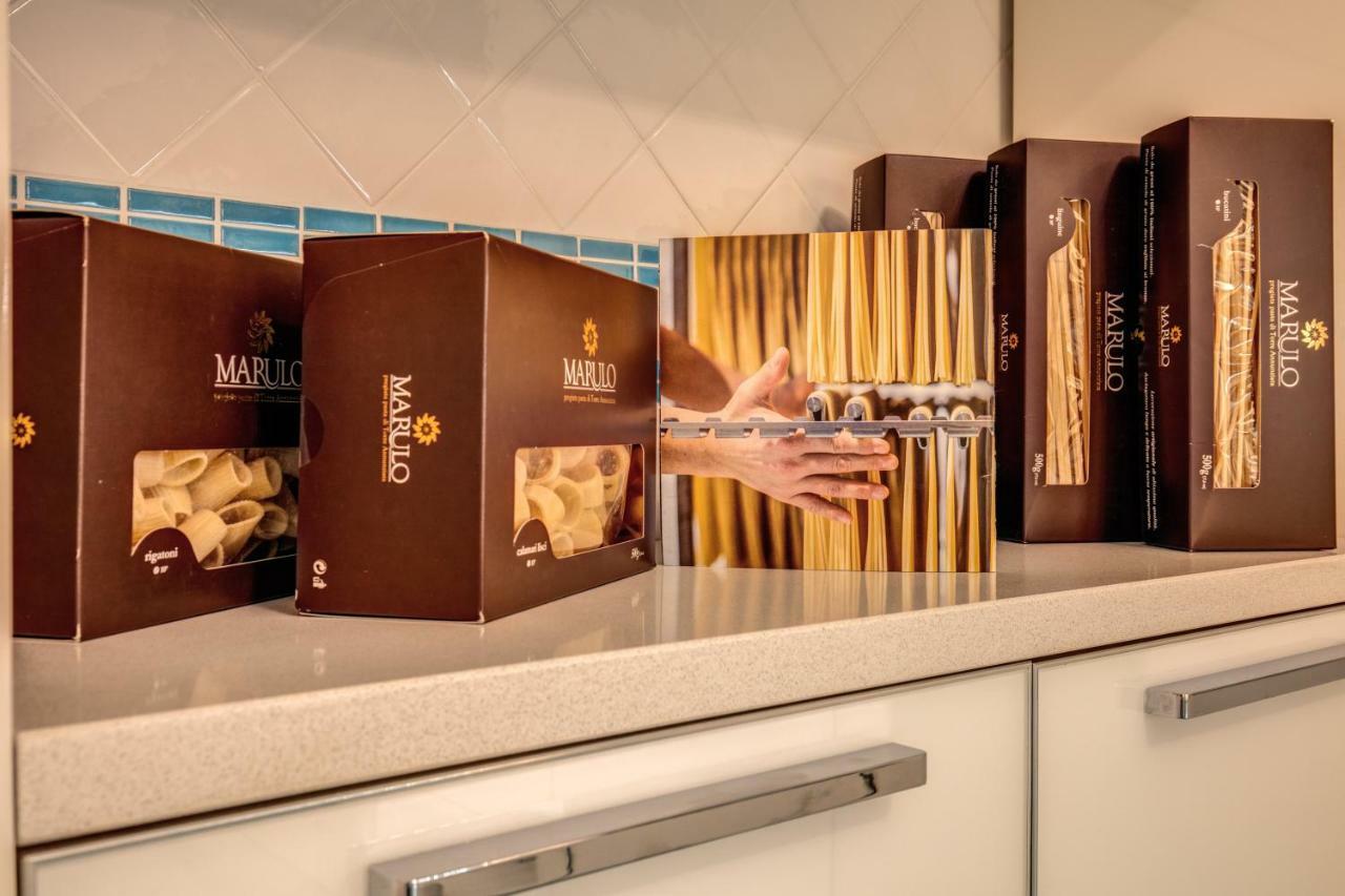 Domus Vittoria - The Luxury Quintessence Apartment Соренто Екстериор снимка