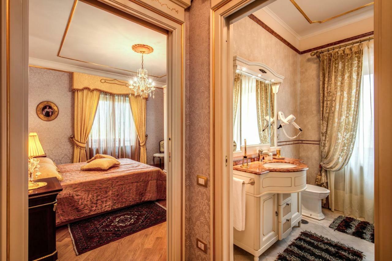Domus Vittoria - The Luxury Quintessence Apartment Соренто Екстериор снимка