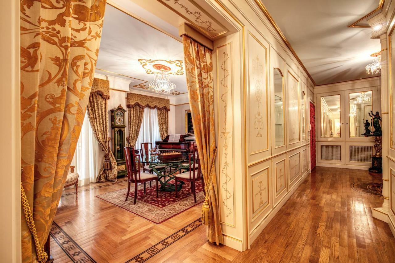 Domus Vittoria - The Luxury Quintessence Apartment Соренто Екстериор снимка